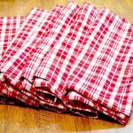 Modern Red and White Cotton Single Bedsheet (60 × 90 Inches) | Soft, Breathable & Fade Resistant | CRAZYWEAVES